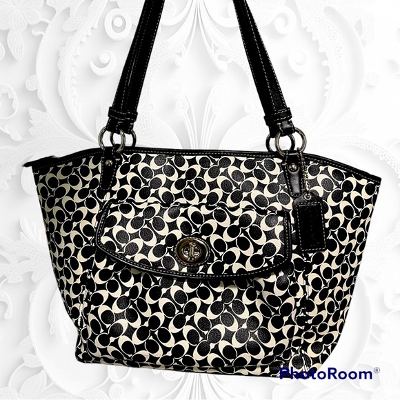 Coach Handbags - COACH BLACK WHITE CHELSEA LEAH
SIGNATURE LOGO Leather & canvas roomy TOTE Bag